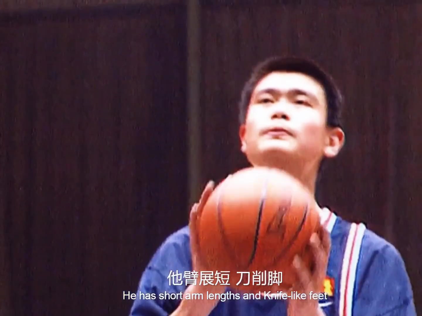 于嘉：姚明除了身高并不适合打篮球 他靠自己一步一脚印奋斗