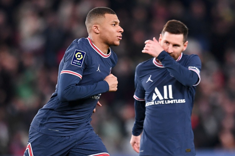 巴黎自上赛季开始已在法甲27次中柱，至少多于其他球队11次