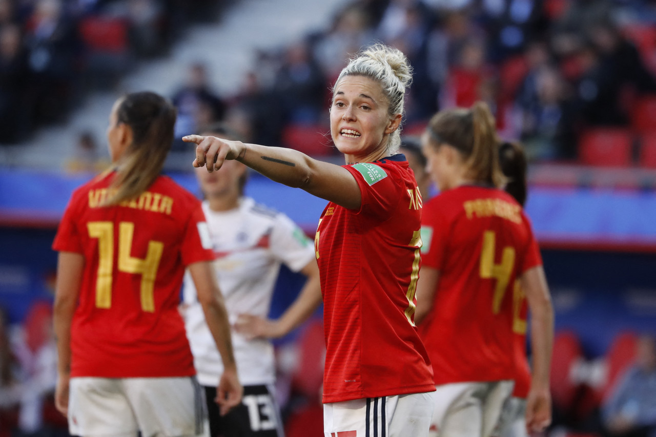 西班牙女足15人公告：从未说退出国家队，也没有要求解雇主教练