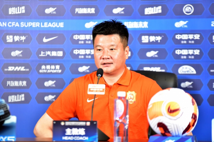 李金羽：亚泰实力强于武汉长江，作为教练要激发球员斗志