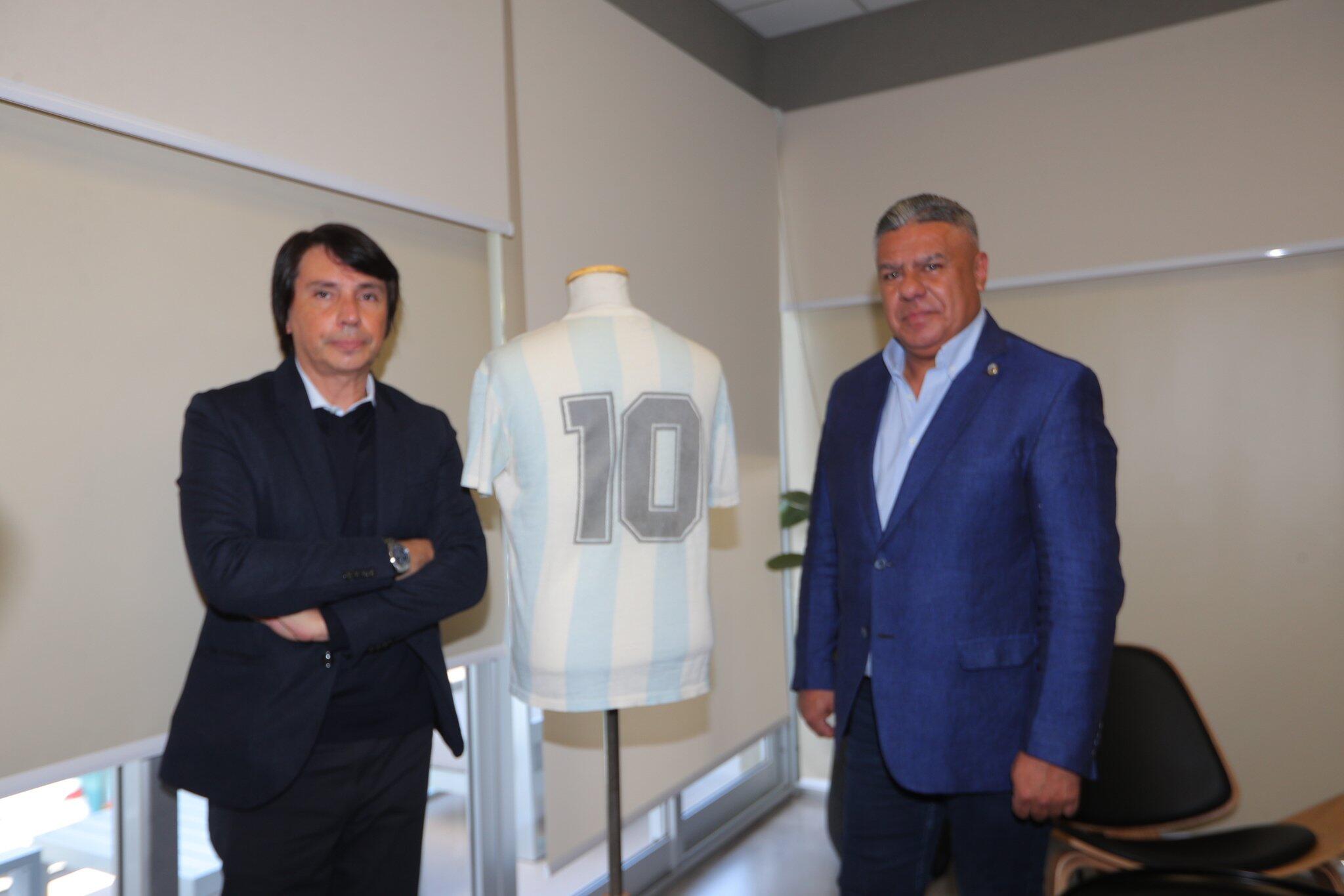 ESPN：马特乌斯向阿根廷捐赠了马拉多纳86年世界杯决赛球衣