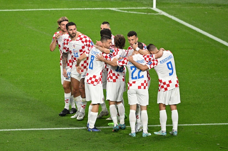 反扑！克罗地亚自98年以来首次在世界杯上半场进2球