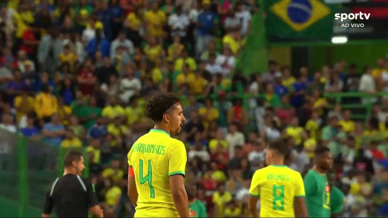 巴西1-2遭塞内加尔反超！马尔基尼奥斯门前自摆乌龙！