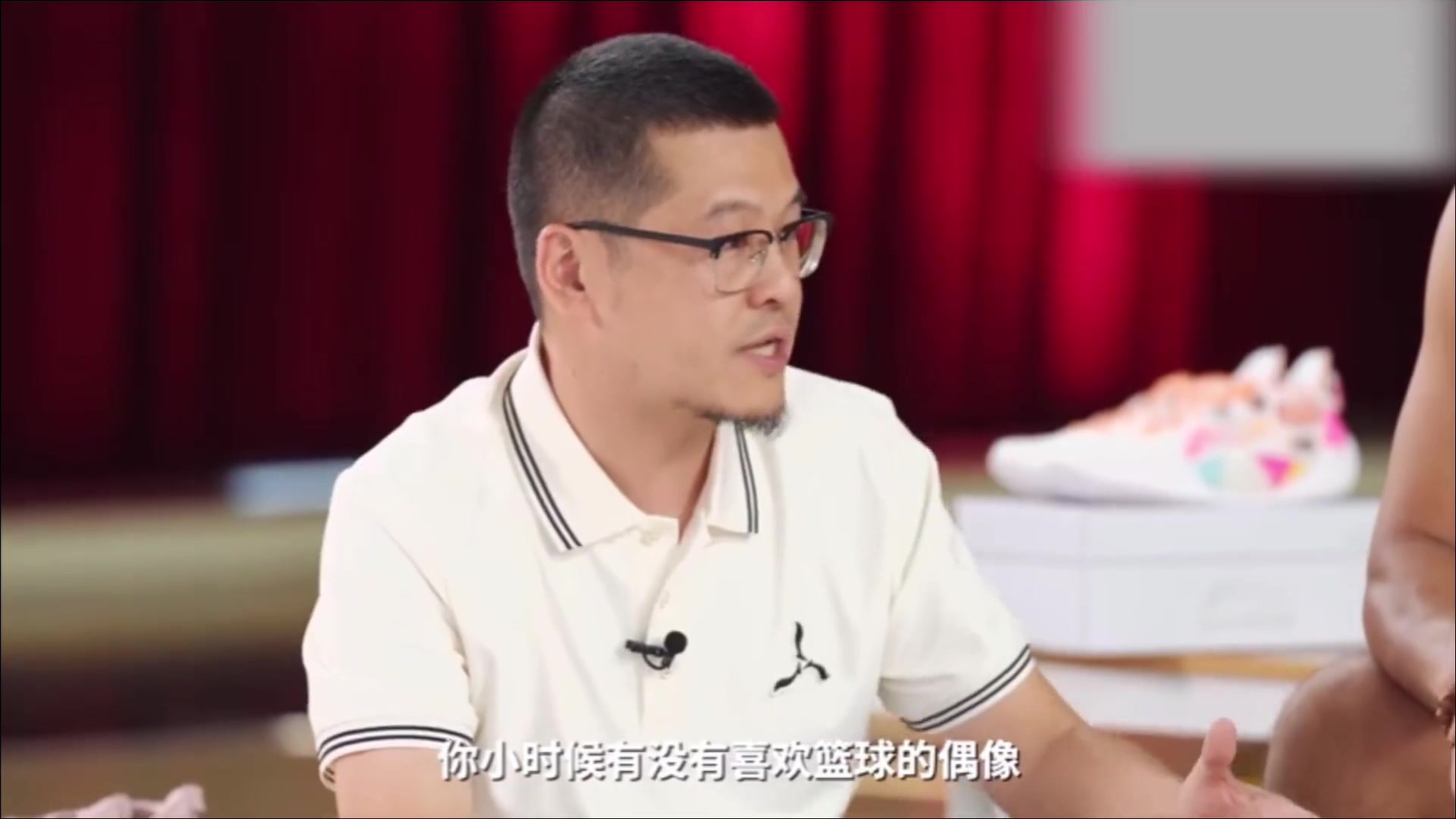 杨毅：你成长中的偶像是谁？巴特勒：麦迪