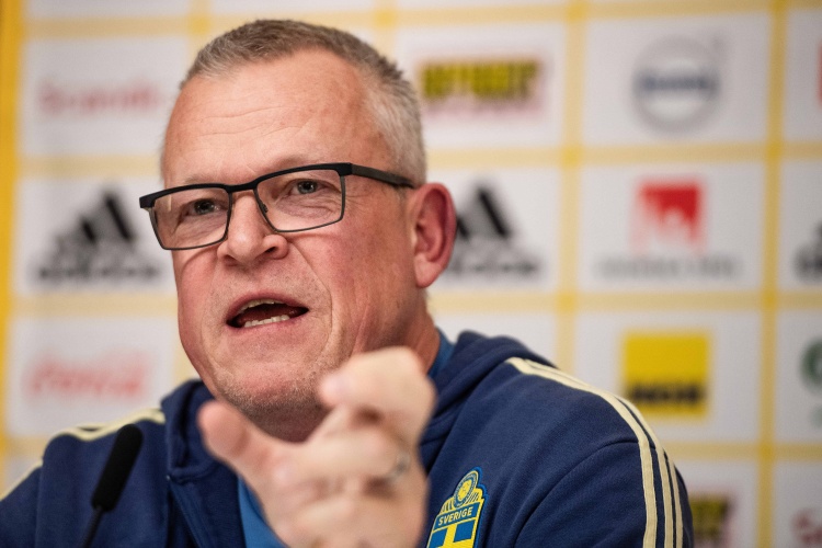 官方：瑞典无缘2024年欧洲杯后，宣布国家队主帅简-安德森下课