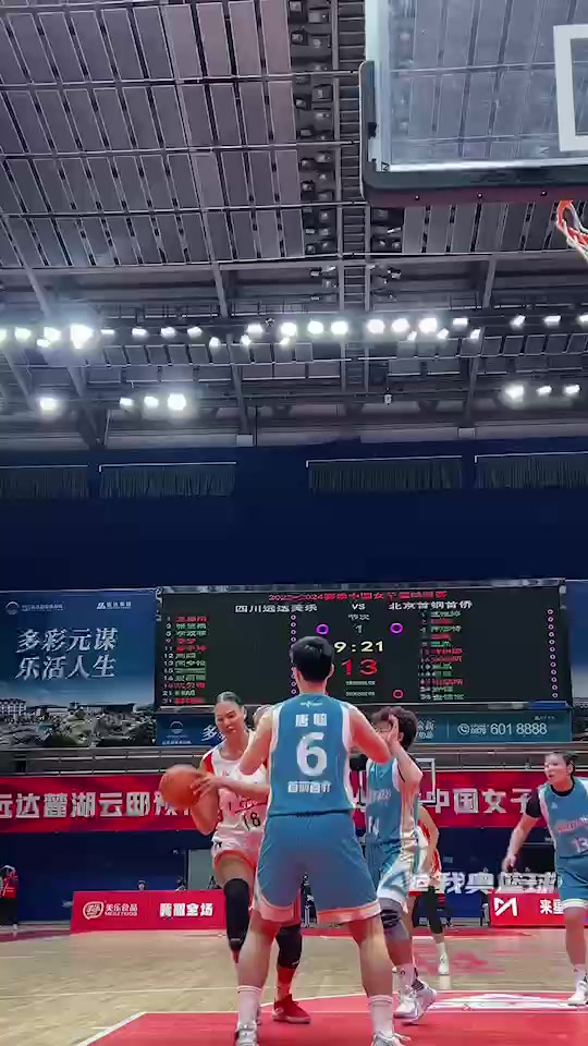 哈登昔日谈周琦：他是我兄弟 相信他能重返NBA