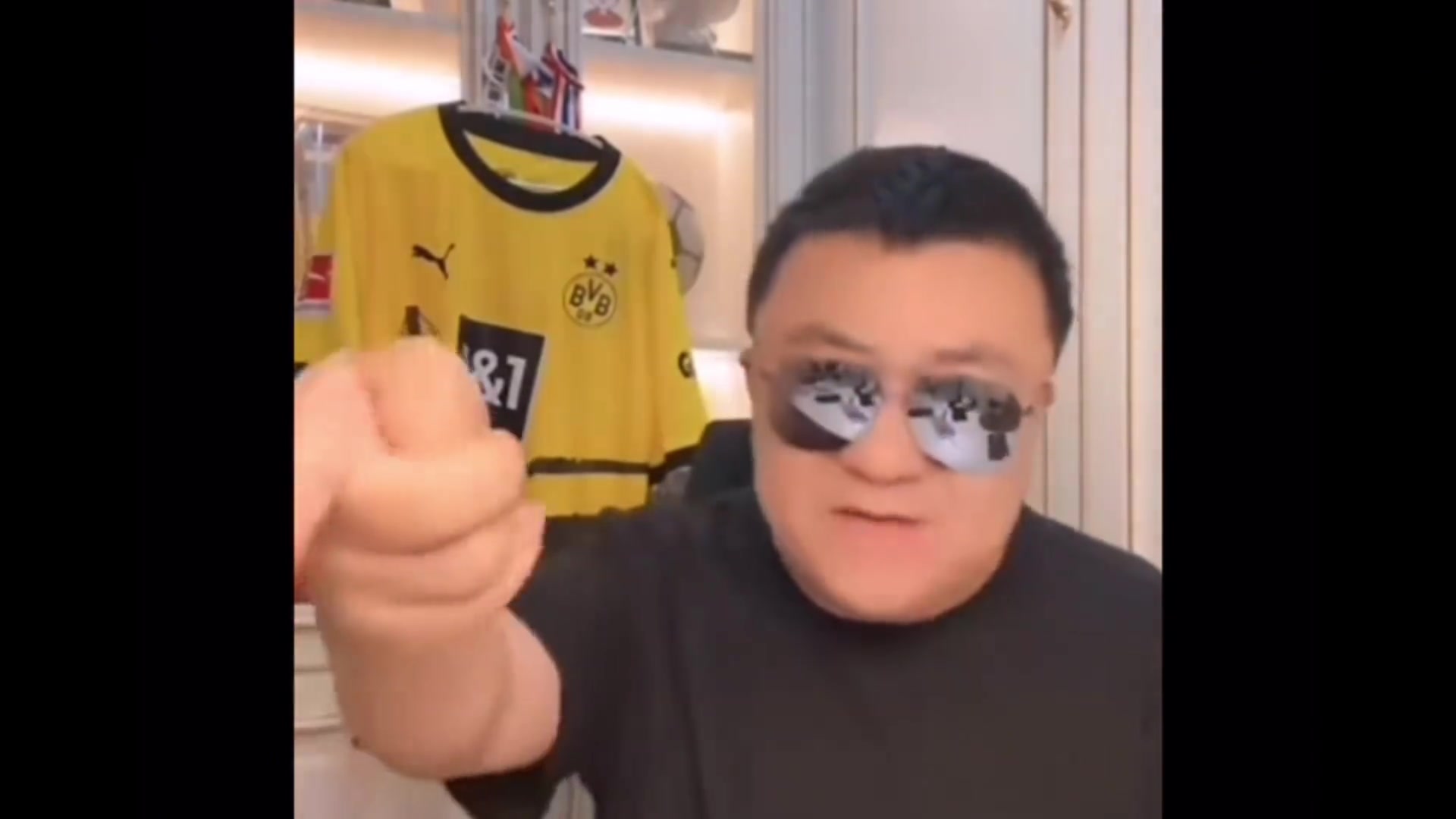 他反对!董路:我支持门将当中锋使!