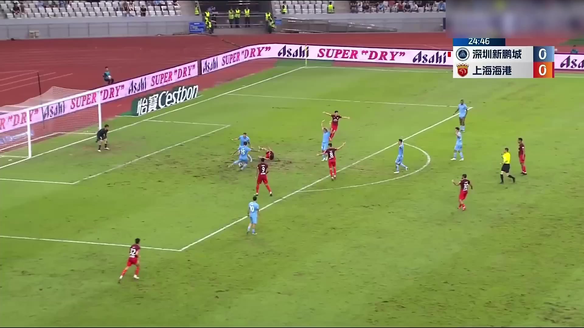 海港1-0领先深圳新鹏城！奥斯卡点射破门建功