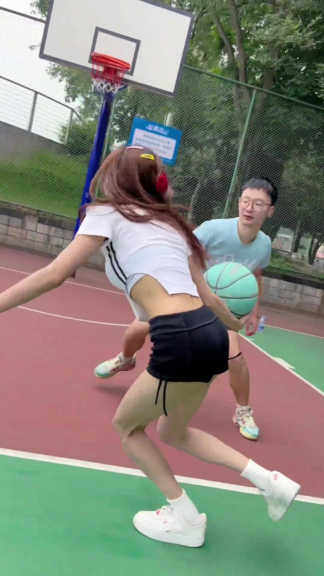 假如打篮球没有走步!这样的动作 你防得住吗?
