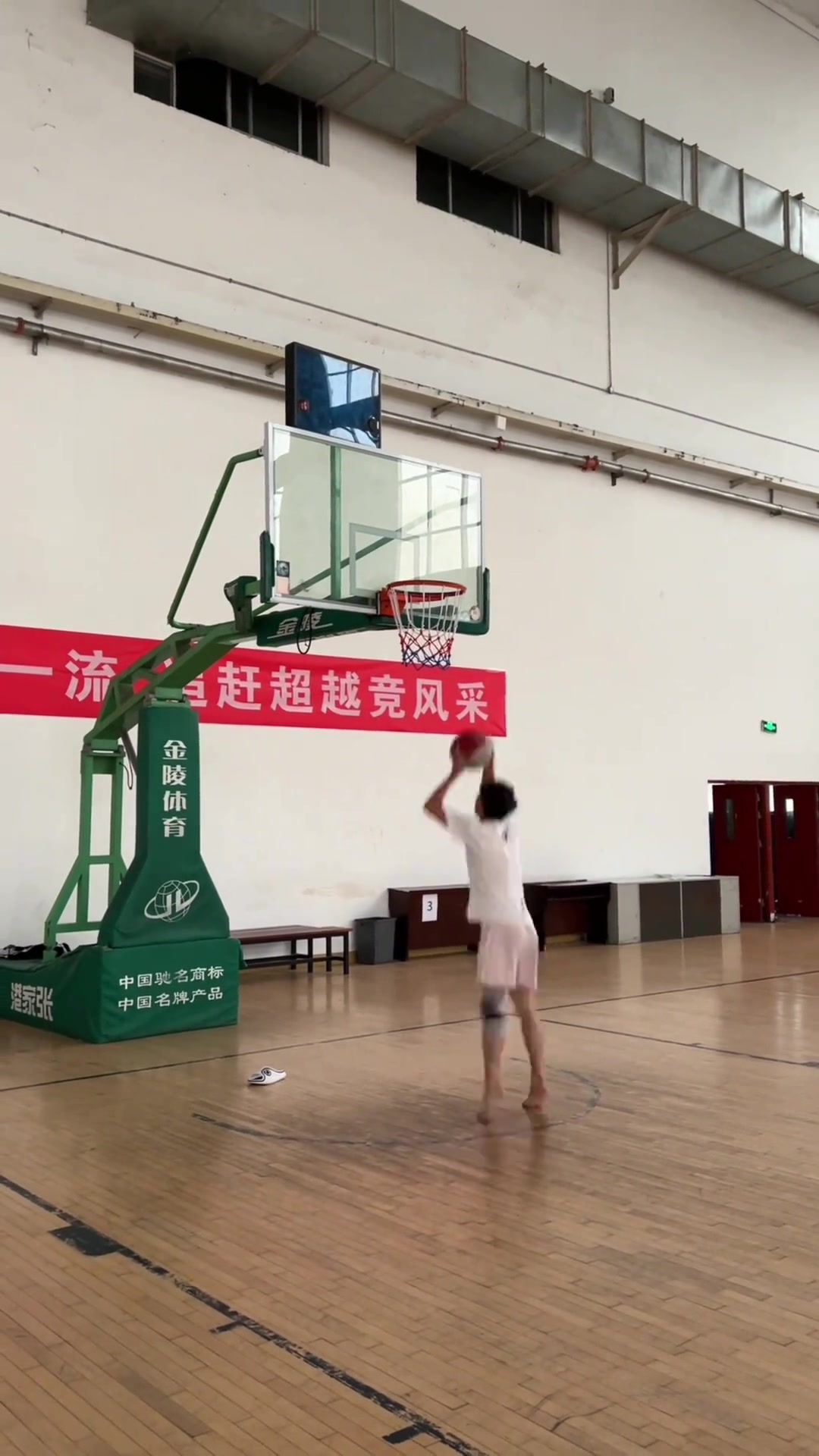 塔图姆盛赞教练马祖拉：他关照球员，信任团队，注重交流