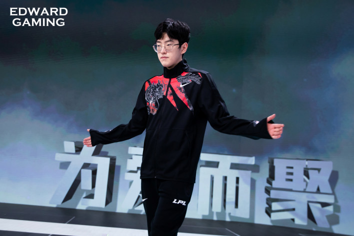 外媒发布世界赛中单TOP5：Chovy第一，Xiaohu第二，Yagao未上榜