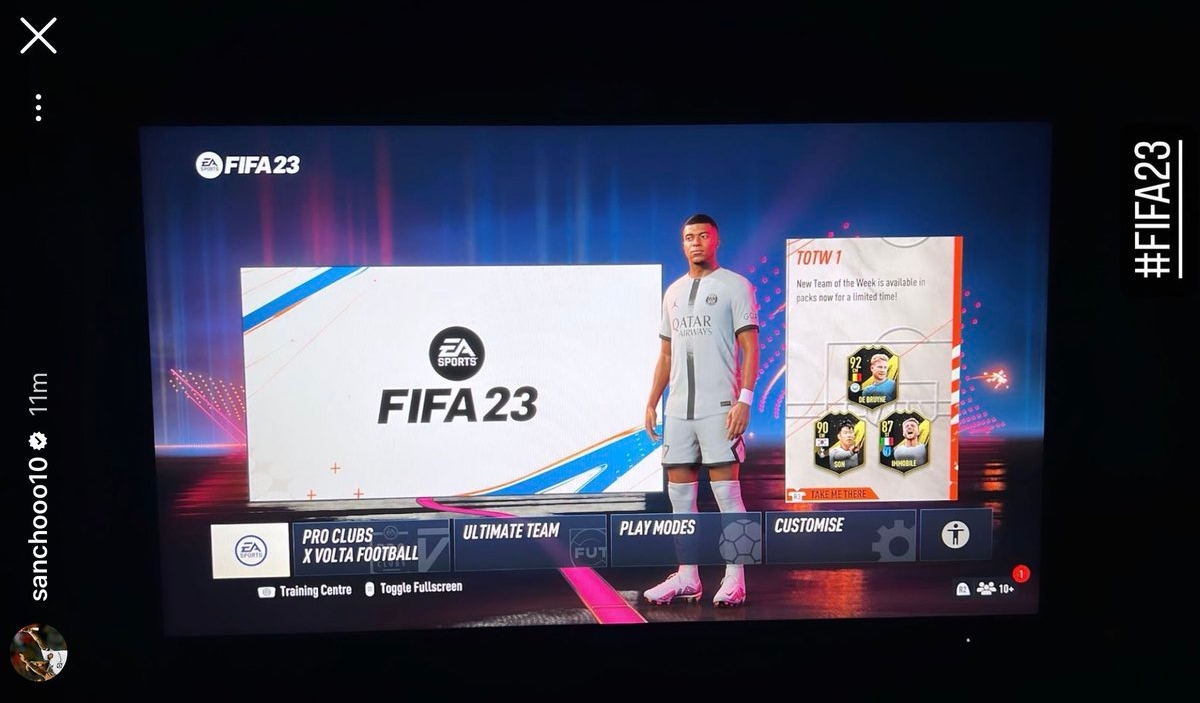 不看英德大战？桑乔晒玩FIFA23照