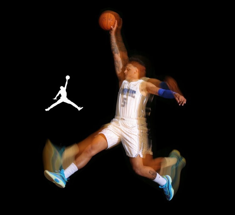 官方：魔术状元班凯罗正式与Air Jordan签下多年球鞋代言合同