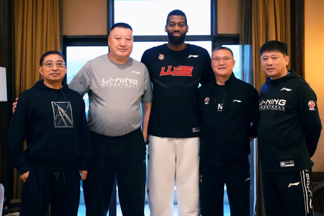 强援来袭！官方：山西男篮正式签下前NBA球员格雷格-门罗