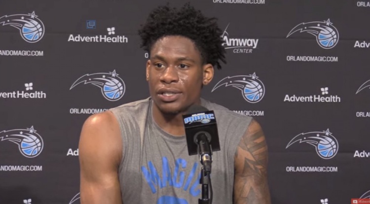 Woj：魔术计划将斯科菲尔德的双向合同转为正式合同