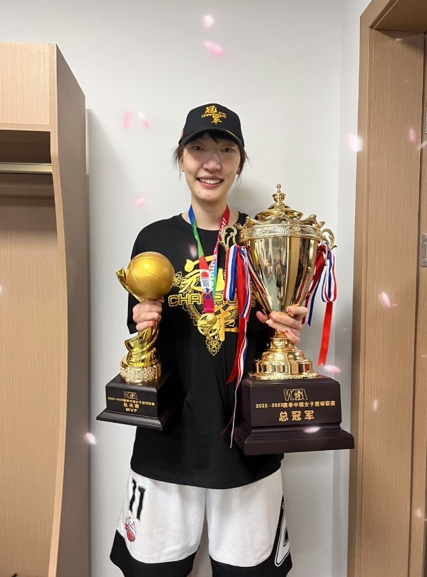 韩旭：我们每个人都是MVP 未来很长 我们继续征程万里