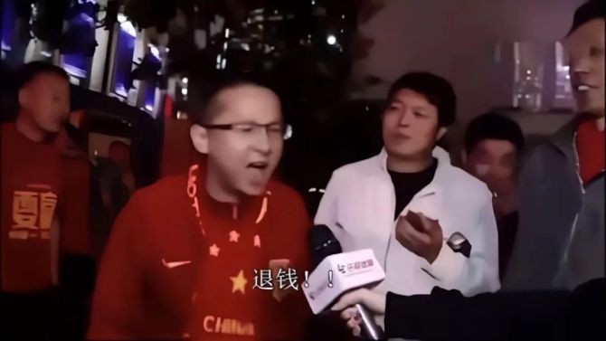 退钱哥：连我平时不看篮球的看了都觉得假 铁子哥直呼内行呀