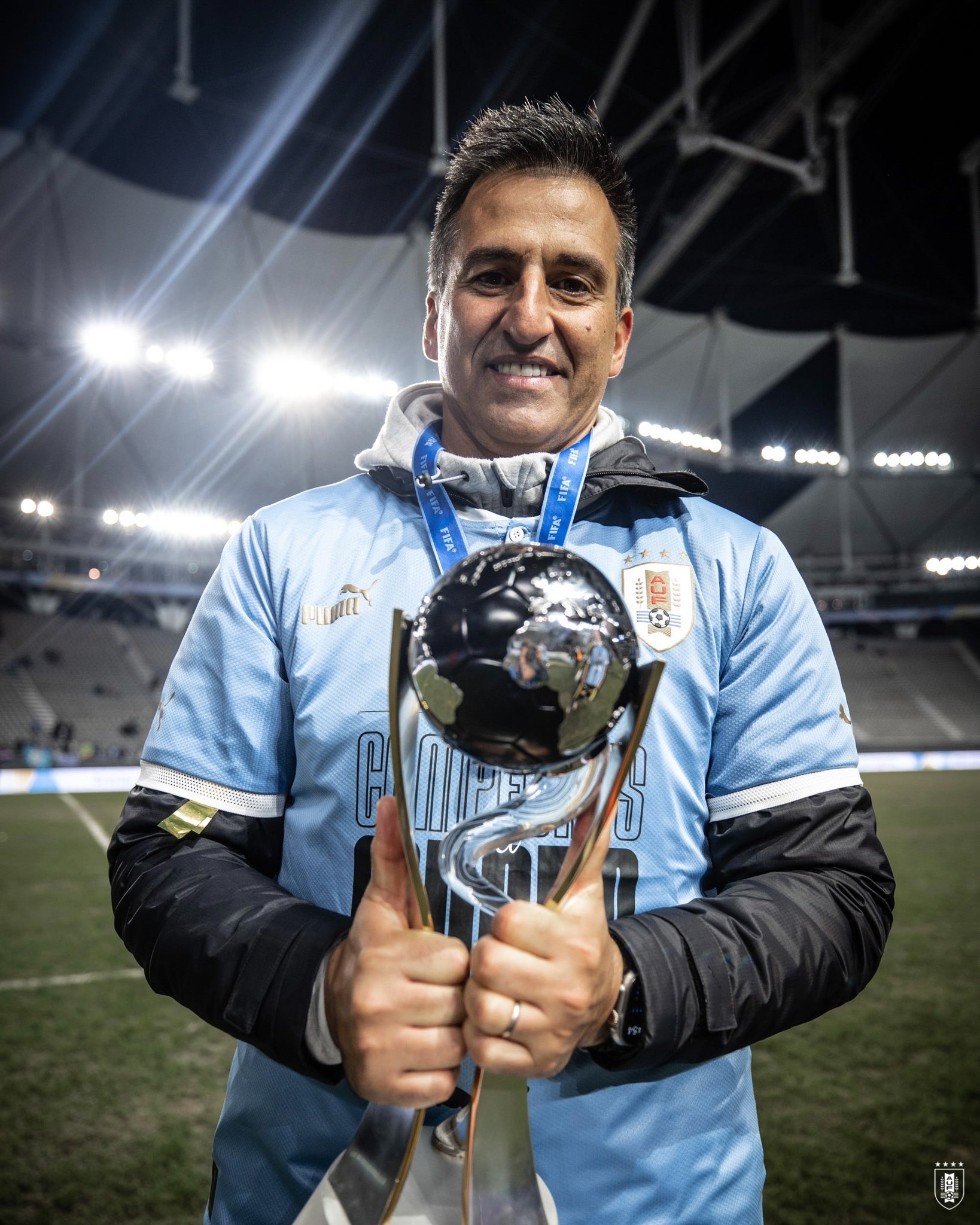 乌拉圭U20主帅：与祖国人民分享夺冠喜悦，感谢乌拉圭人的支持