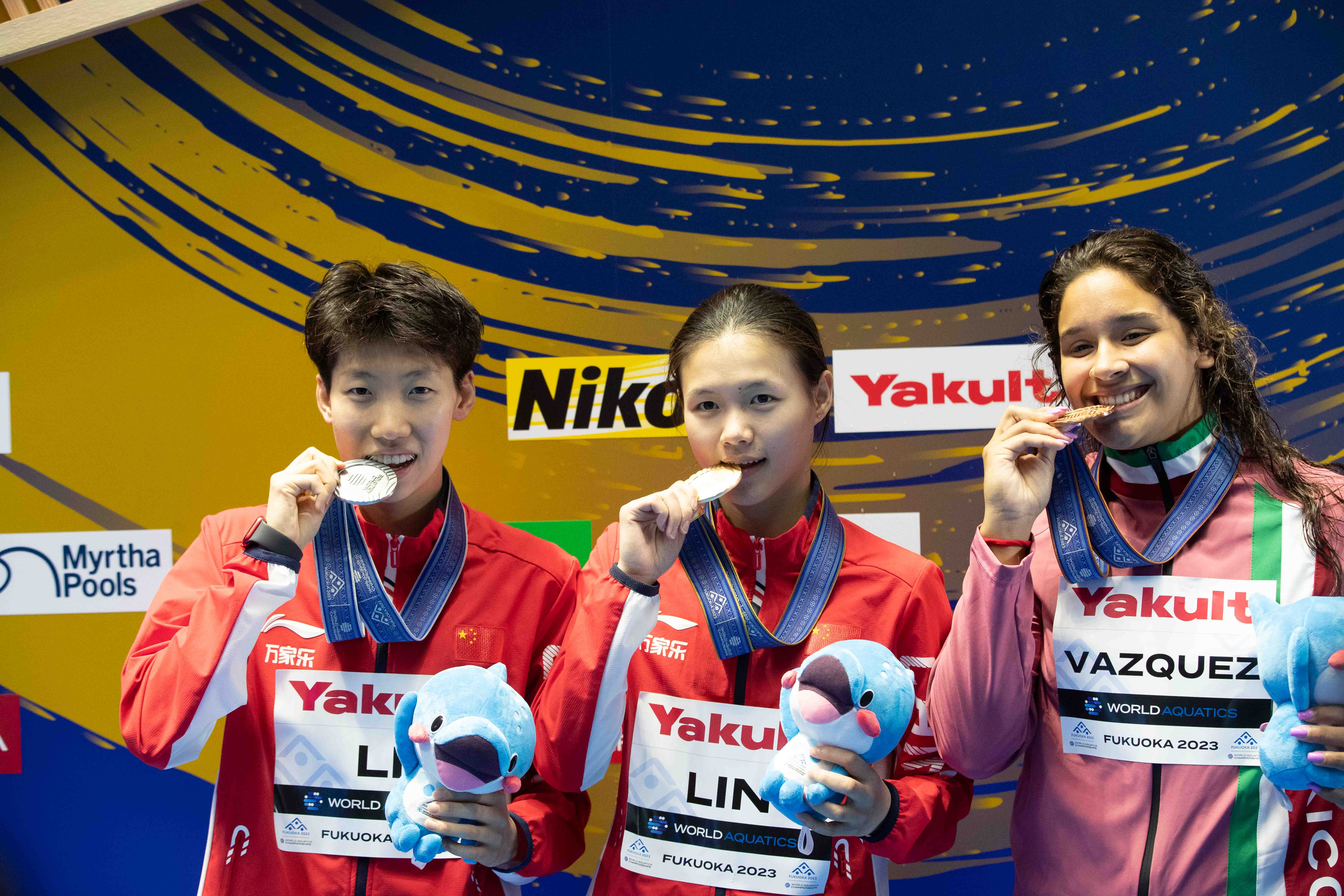 2023泳联世锦赛-林珊、李亚杰包揽女子1米板冠亚军 中国收获本届第二金