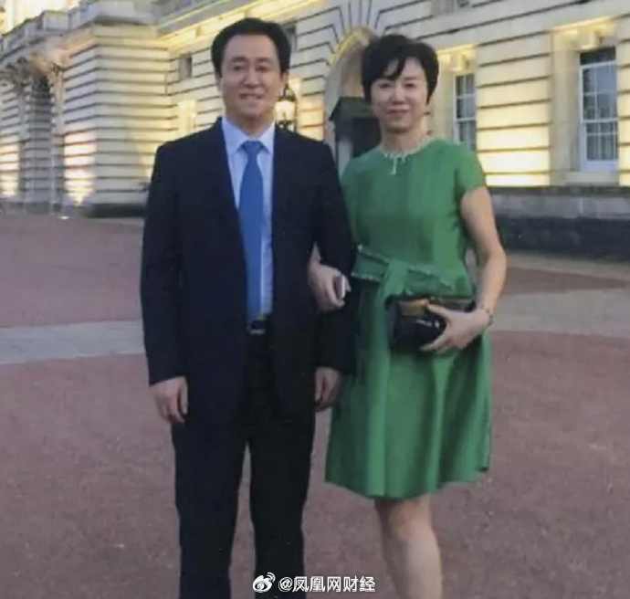 爆炸消息网传许家印和妻子离婚！恒大回应“不清楚”