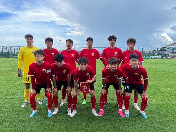 U21联赛上海海港U21队5比0战胜天津津门虎U21队