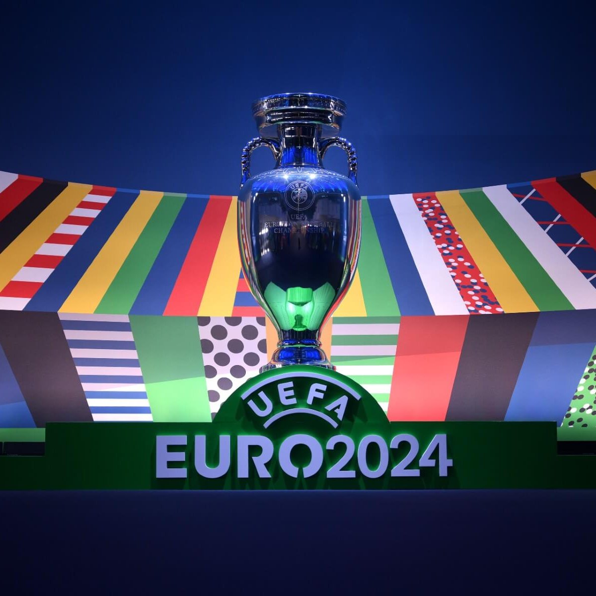 欧洲杯完整分档出炉：意大利4档荷兰3档，12月3日抽签