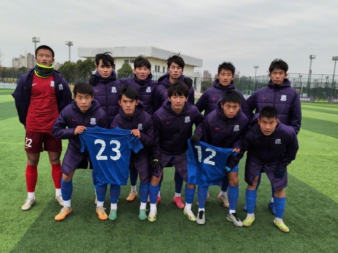 上海申花U17A获得上海市青少年足球俱乐部联赛男子U17组冠军