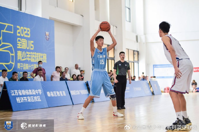 青春闪耀！刘浩鑫荣膺U15男子最佳防守球员