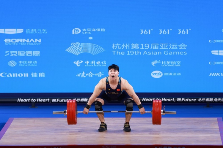 创造两项世界纪录！举重世界杯男子102kg：刘焕华收获两金！