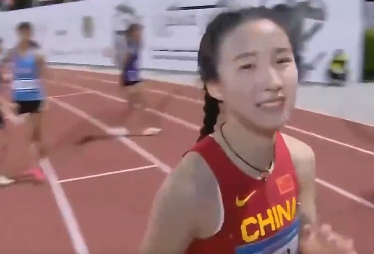 天才少女！15岁陈妤颉11秒32破纪录夺亚青赛女子百米冠军