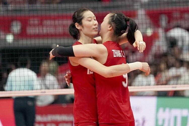 中国女排世联赛总决赛阵容将以年轻球员为主，张常宁等人确定参赛