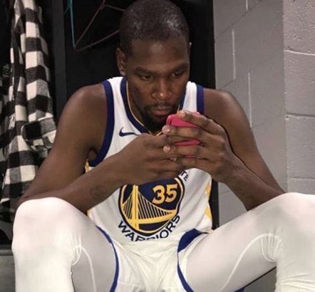 KD：有时我会浏览假美媒的评论就为看看有多少自以为聪明的傻瓜