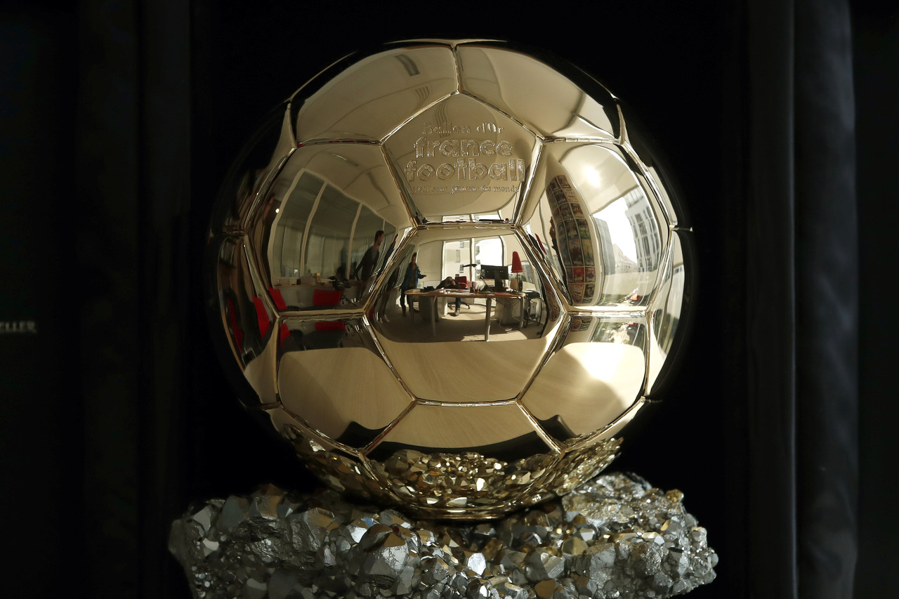 欧冠+欧洲杯！贝林厄姆VS姆巴佩！你认为谁最可能拿今年金球奖