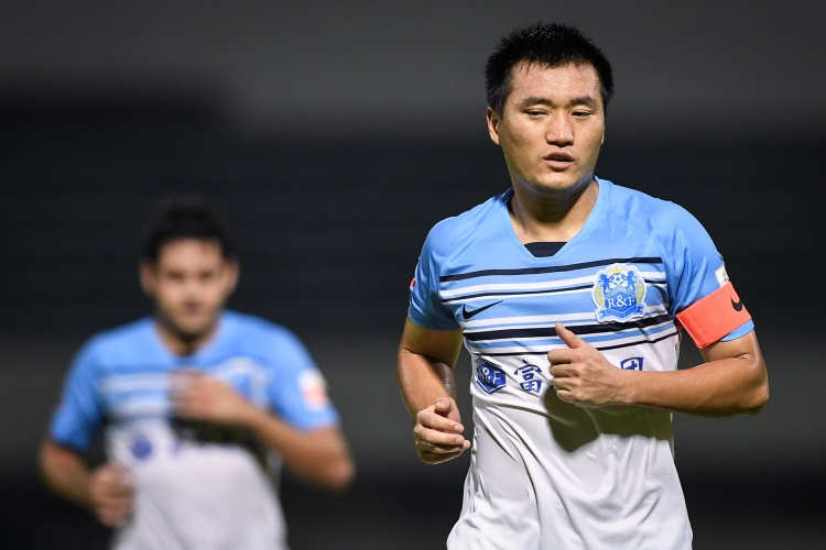 足球报：唐淼对阵海港复出，但广州城输球后保级压力还是比较大