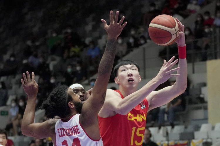 中国男篮世预赛第五窗口期14人大名单：周琦领衔