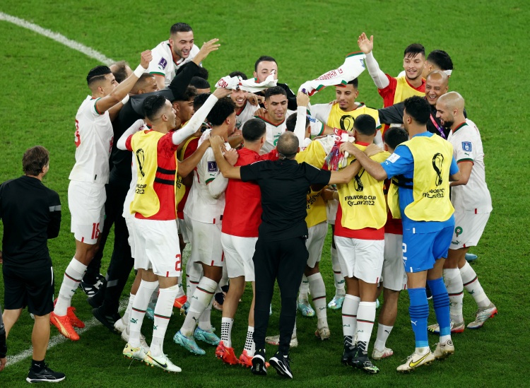队史第二次，摩洛哥自1986年后首次世界杯小组出线