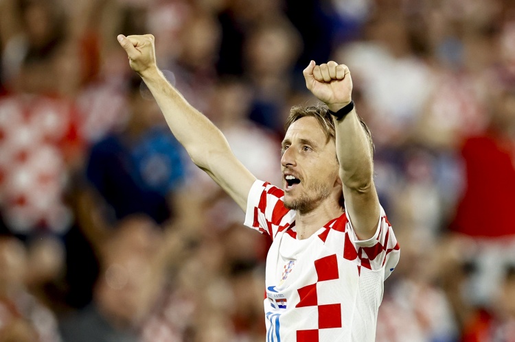 克罗地亚媒体：莫德里奇已做出决定，将代表国家队出战2024欧洲杯