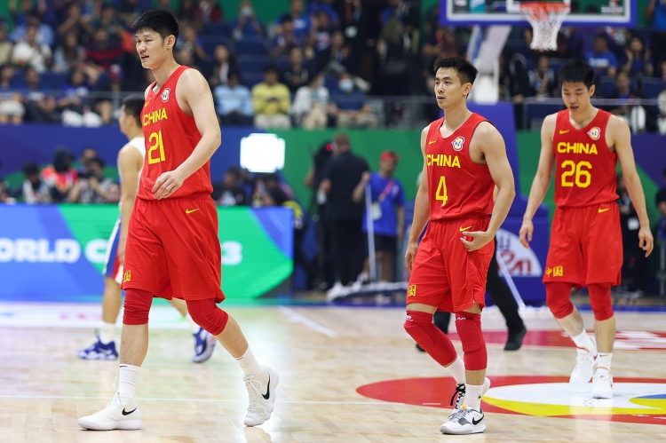 东体：亚运会是男篮退无可退的救赎之战上一届中国篮球包揽4金