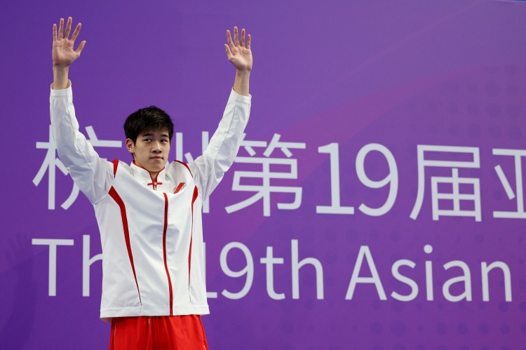 潘展乐：下一步破世界纪录拿奥运冠军没世界纪录不配叫中国飞鱼