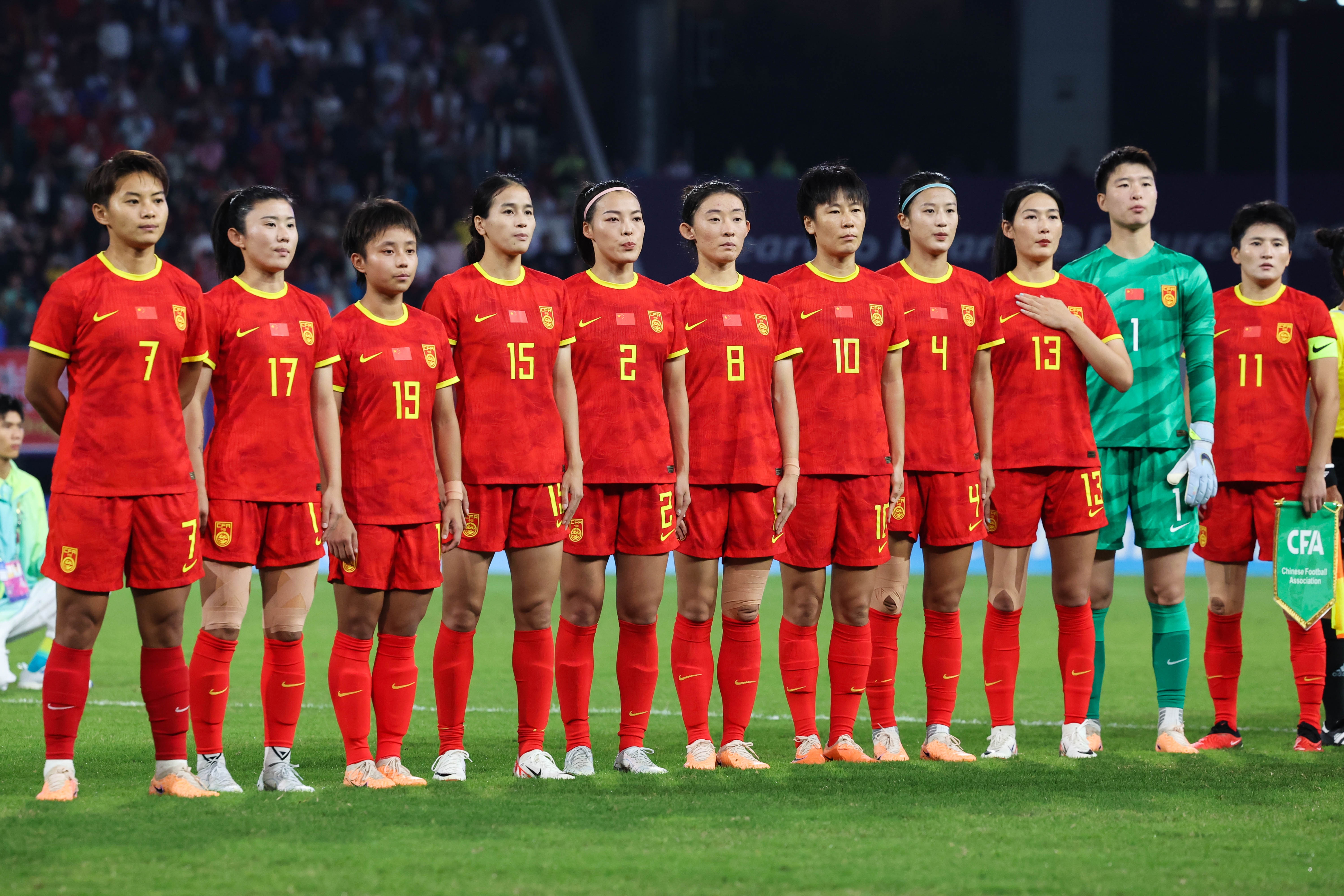 会是谁呢博主：又有一名中国女足国脚有望在一月加盟热刺