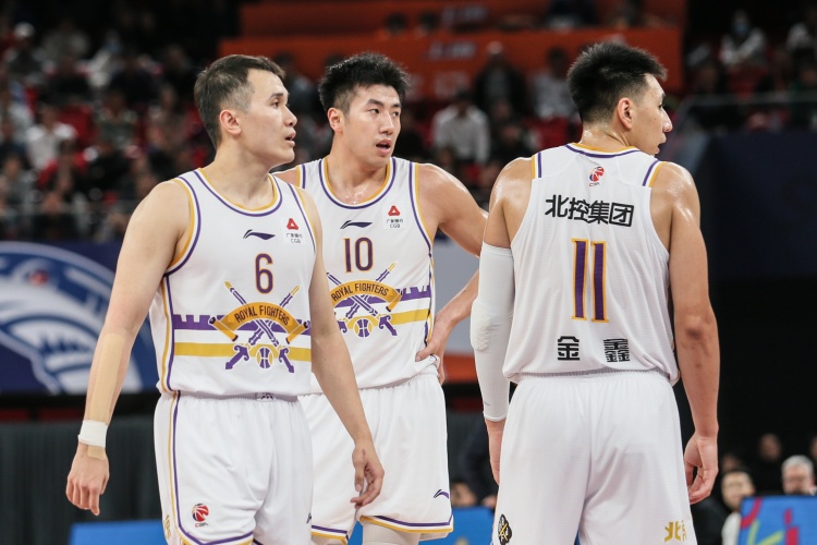 京媒：北控男篮就地解散不再整队回北京总结赛季