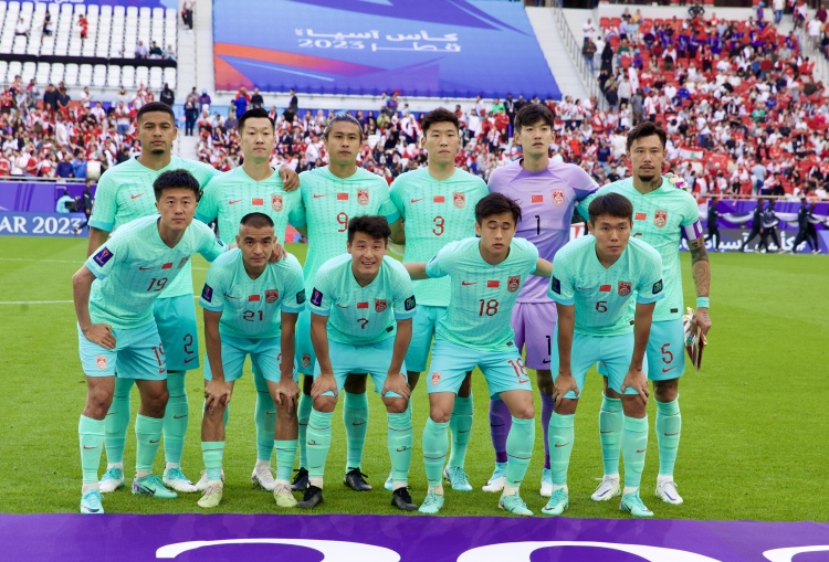 下降空间______1346，比中国男足排名低的33支亚洲球队