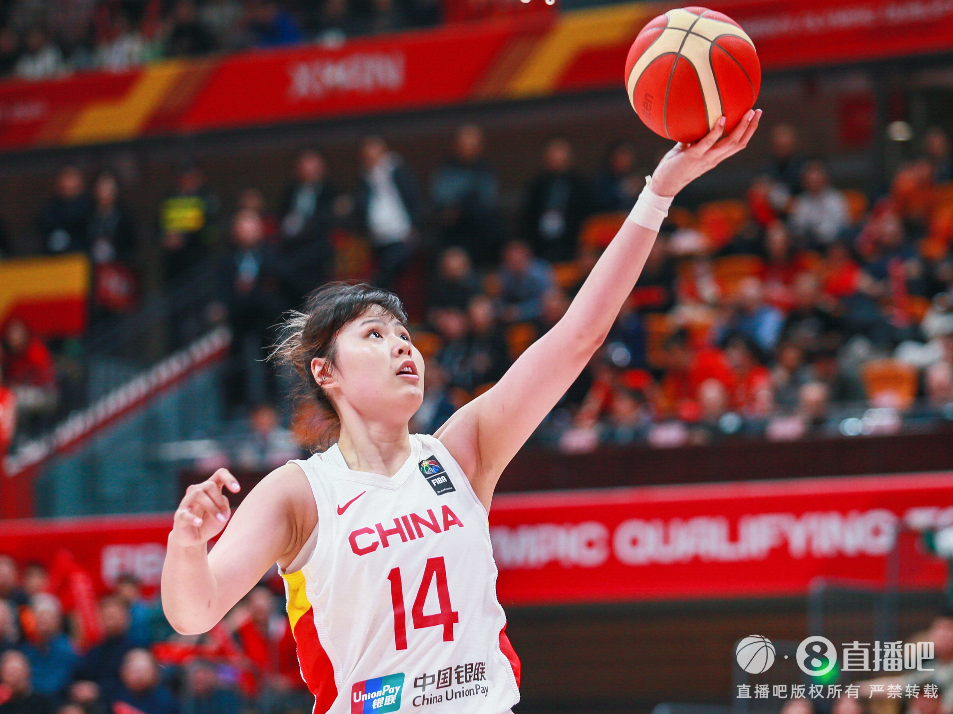 真挚的祝福！祝中国女篮球员李月汝25岁生日快乐！
