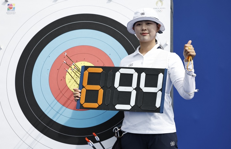 奥运会首日共打破1项世界纪录+3项奥运纪录，全部由韩国队创造