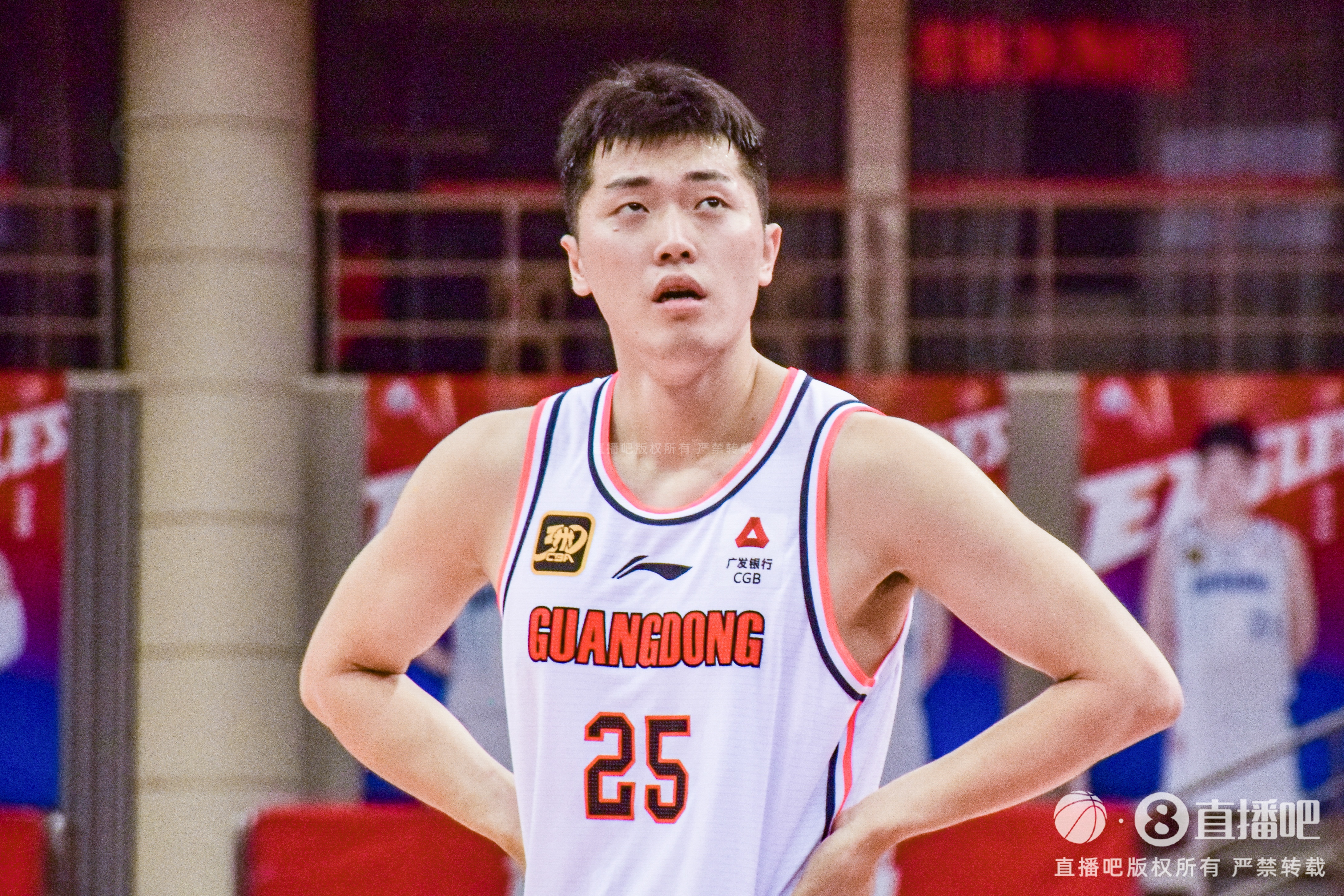 麦穗丰:广东年轻球员只在顺风球中打出内容逆风球难有发挥